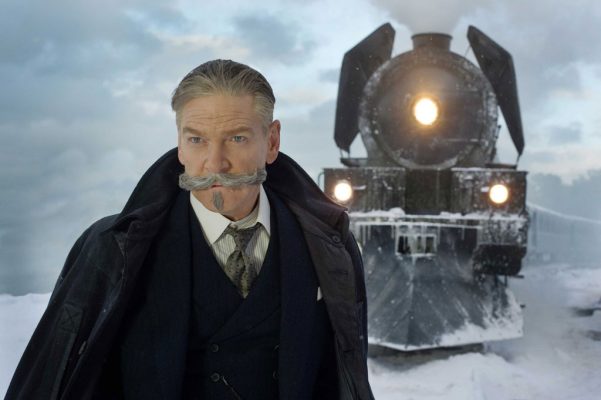 Vai thám tử Poirot trong phim "Án mạng trên chuyến tàu tốc hành phương Đông" do Kenneth Branagh đóng